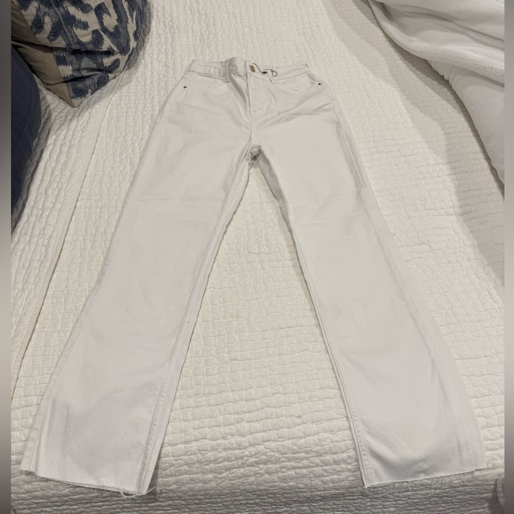 NWT Zara “Straight Fit” Jeans